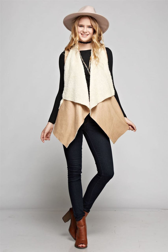Shearling Faux Fur Vest with Suede and Pockets Beige