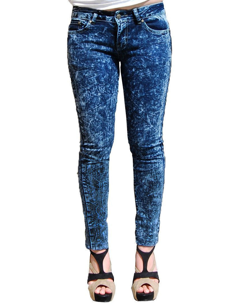 Ripped Blue Ladies Faded Jeans, 28-36 at Rs 325/piece in Delhi | ID:  21580417448